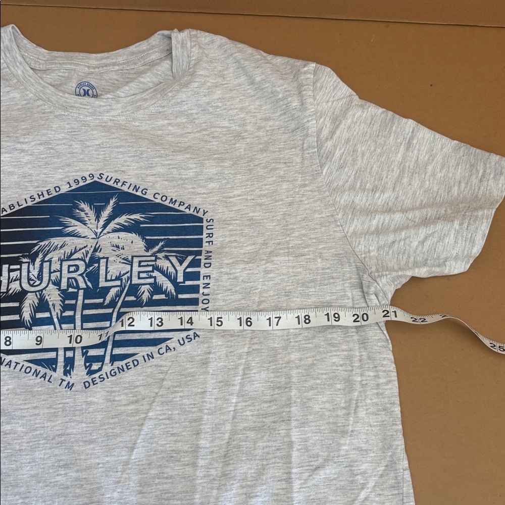 HURLEY Graphic Men’s Tee size x- large - Picture 4 of 6